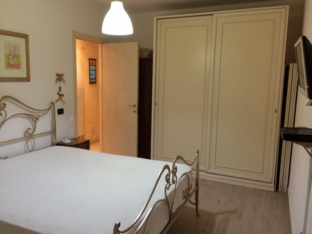 Apartment Largo Del Teatro Porto San Giorgio Pokoj fotografie